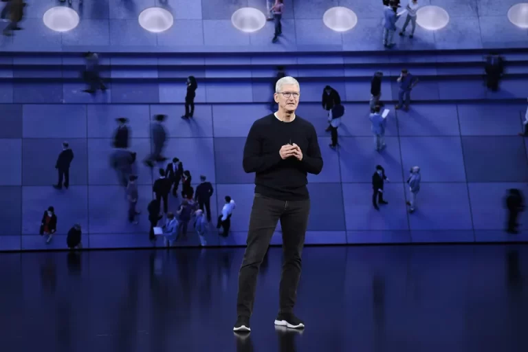 stalking Apple CEO Tim Cook