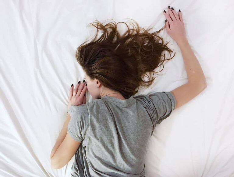 Using Air Purifiers For Effortless Sleep