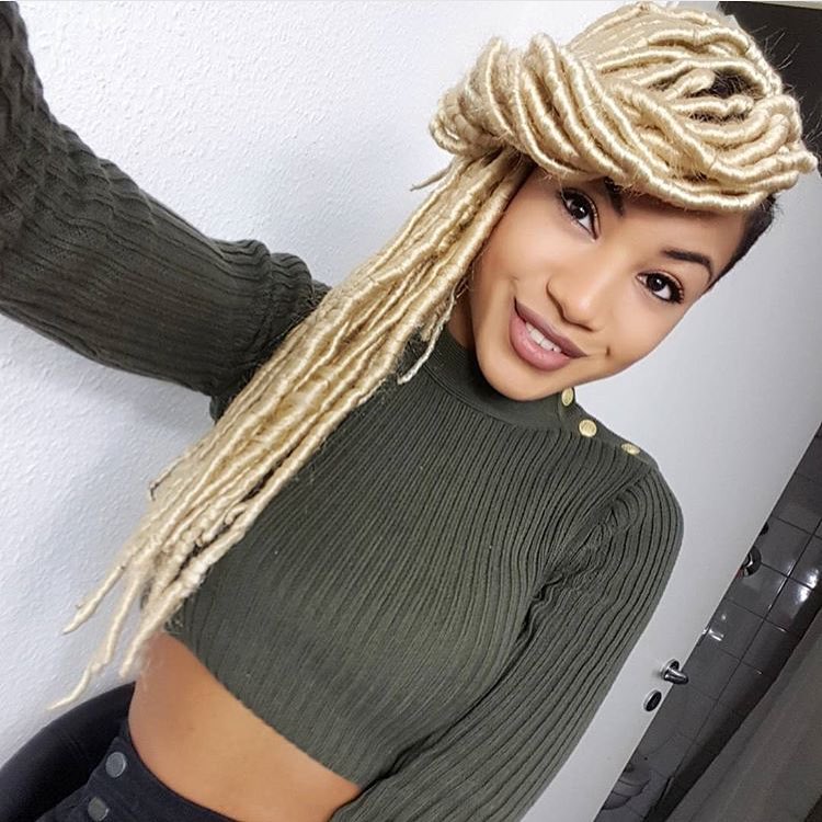 mixed blonde and brown faux locs